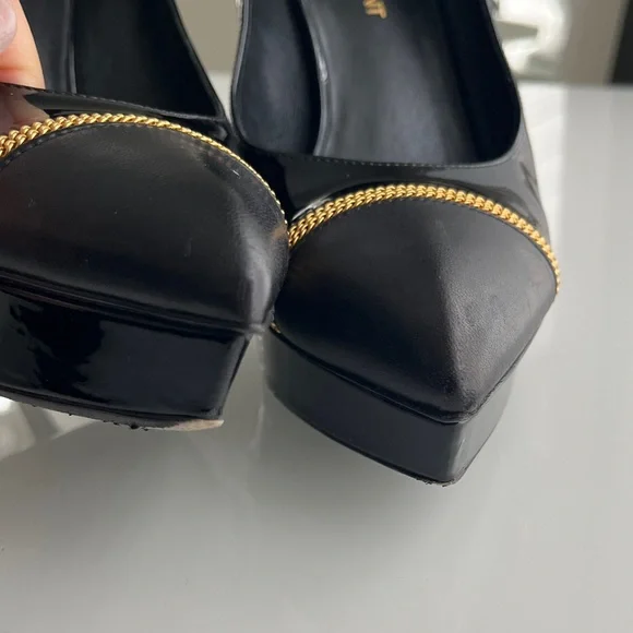 Saint Laurent Black Patent Leather Chain-Trim Platform Pumps Sz 38 - Picture 3 of 10